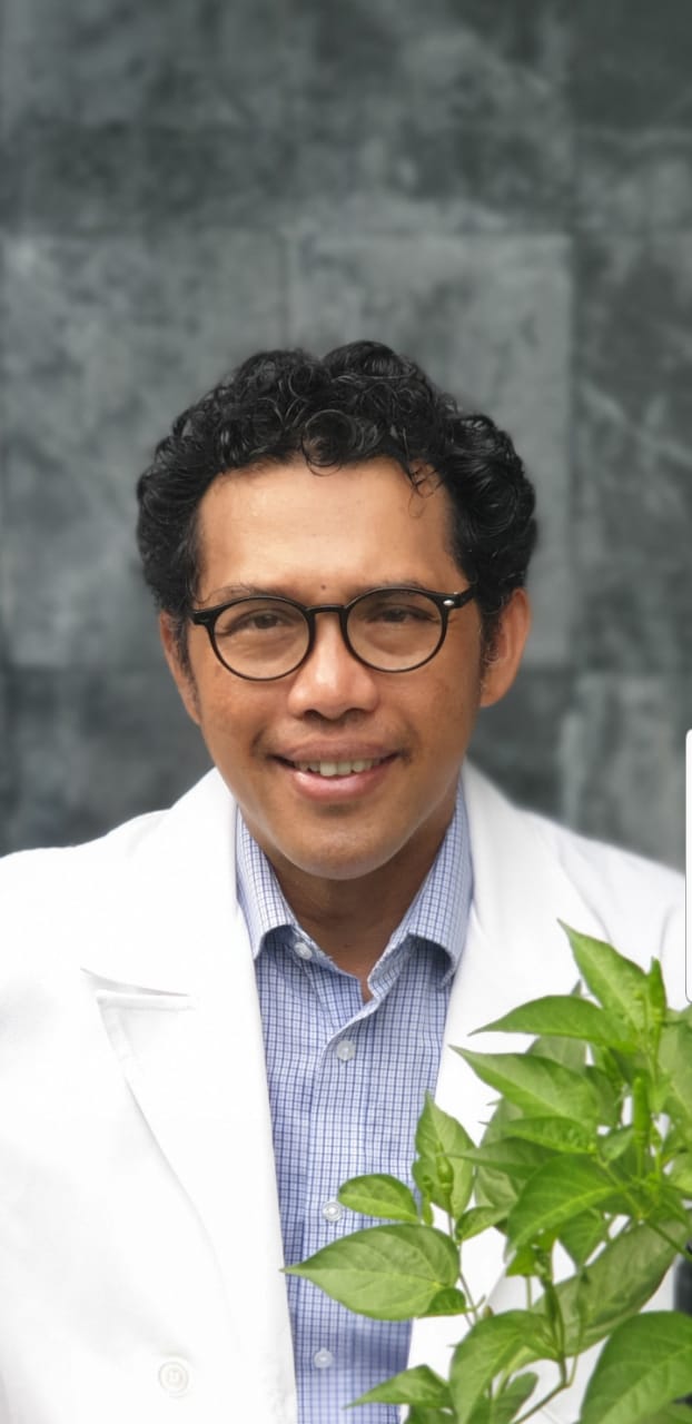 Foto dr. Yacobda Sigumonrong.,Sp.U